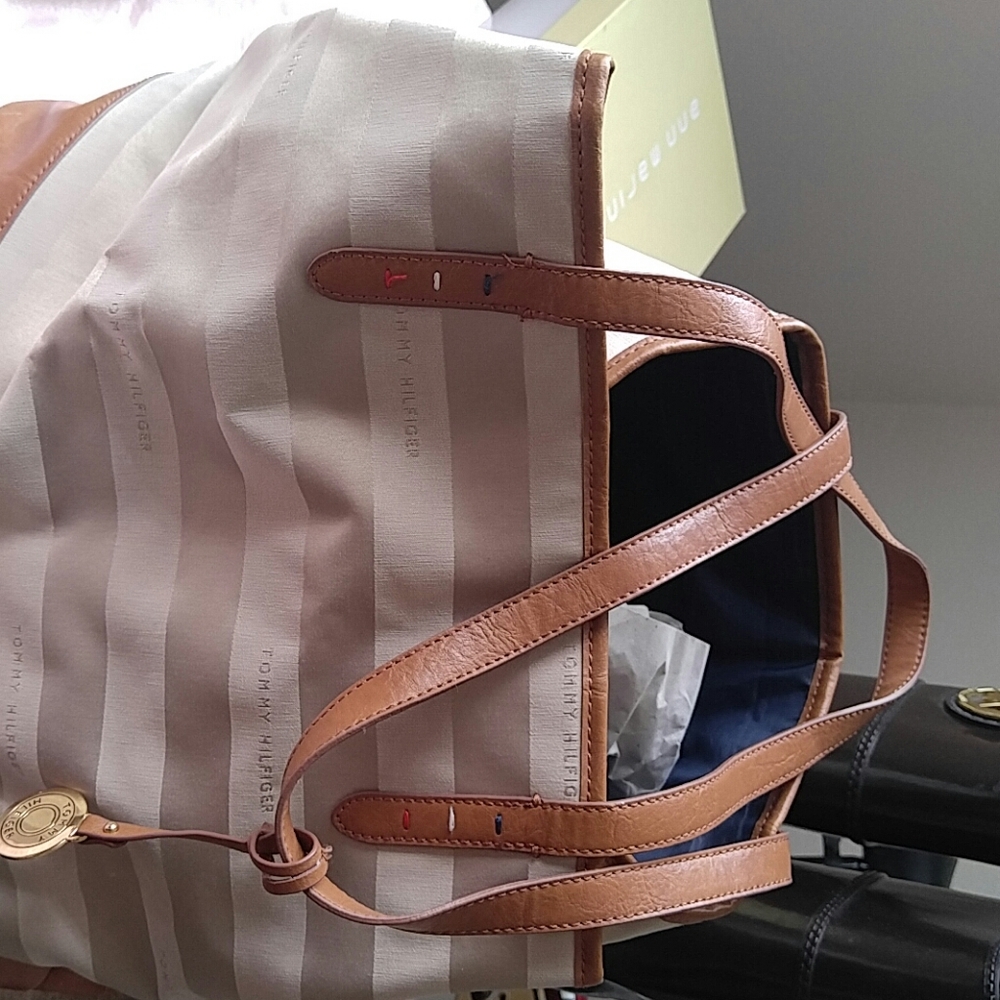 Handbag